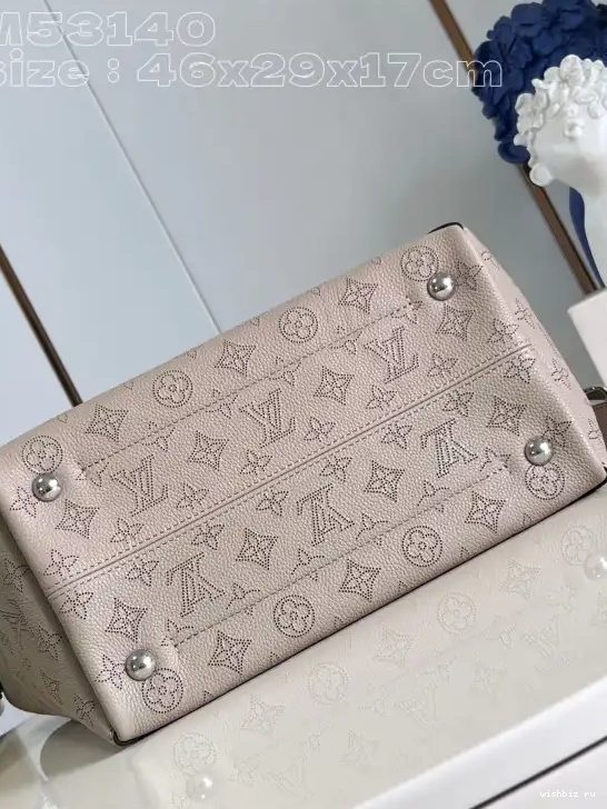 WIS x x LOUIS 29.5 VUITTON 17CM HINA-46 0514